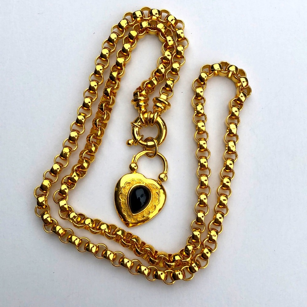 Vintage Joan Rivers Chunky Goldtone Chain with Fabulous Faux Black Onyx Heart 🖤